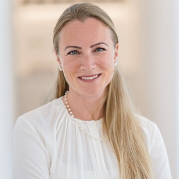 Dr. med. univ. Margit Hafner, California Skin, Ihre Experten für Faltenbehandlungen in Augsburg